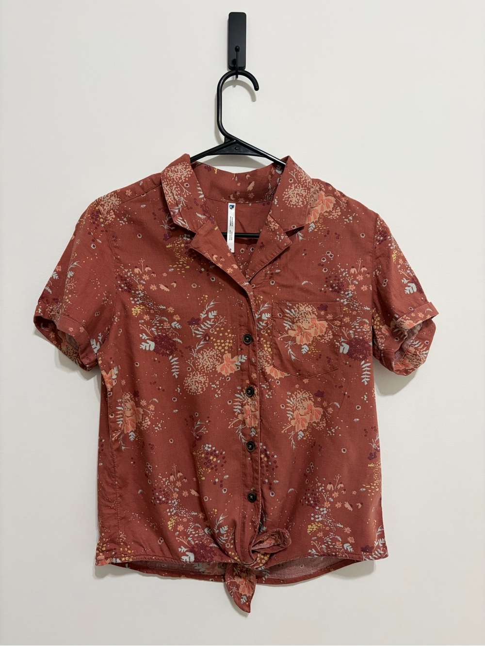 Kuhl Rust Floral Tie-Front Button Blouse